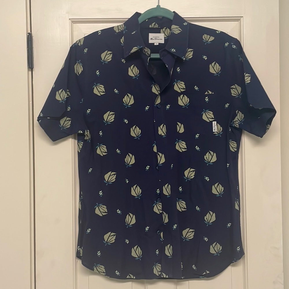 Ben Sherman button down shirt / printed / navy and yellow